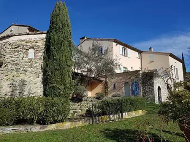 Dieulefit 26220 Achat / Vente maison 12 pièces t12 piscine