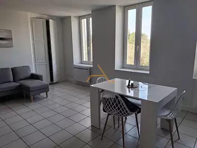 Dieulefit 26220 Location appartement 1 pièce t1