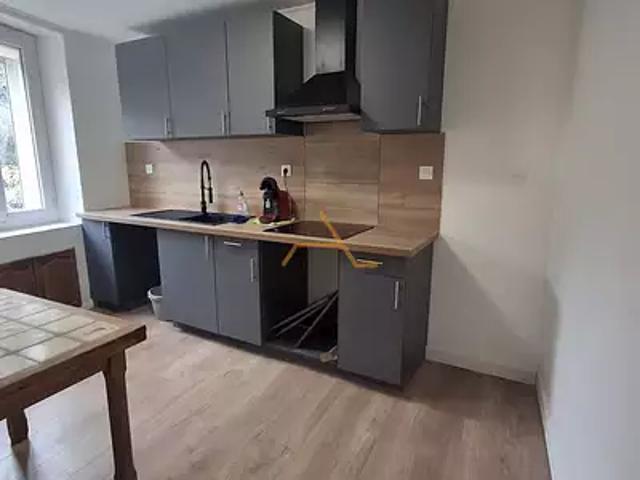 Dieulefit 26220 Location maison 5 pièces t5