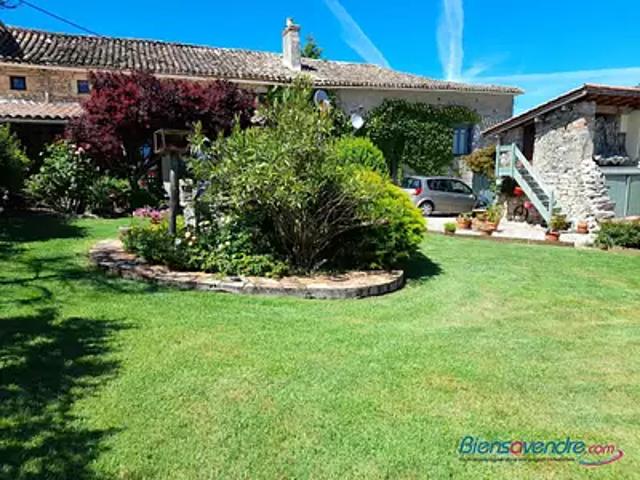 Dieulivol 33580 Achat / Vente maison 8 pièces t8 terrasse parking