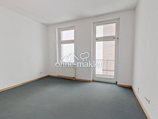 Die Blätter fallen, die Miete auch 1 NKM als Herbstgeschenk: Attraktive 3 Zimmer Wohnung mit Einbauküche und 2 Balkonen