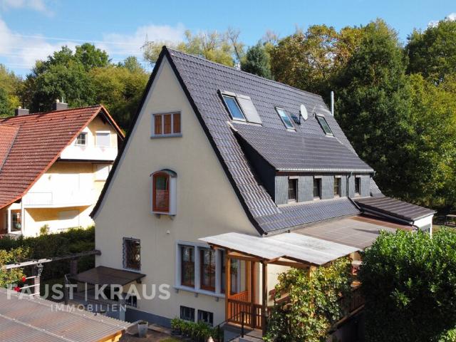Die Dükervilla Historisches Wohnensemble mit zwei Wohneinheiten und großzügigem Grundstück