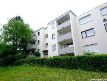 Die eigenen vier Wände und zwei Balkone 3 Zimmer Wohnung in Stadtbahnnähe