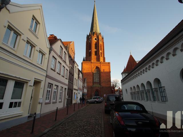 Die Kirche ganz in der Nähe