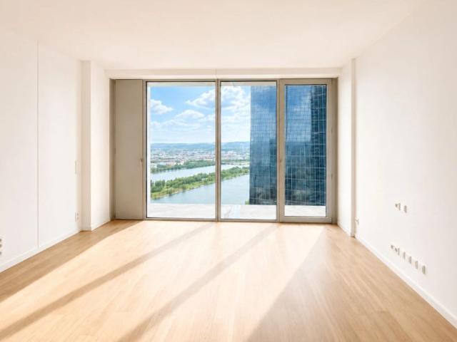 Die Postkarte, in der man wohnt: DC2 Tower 36. Etage U1 Donauinsel