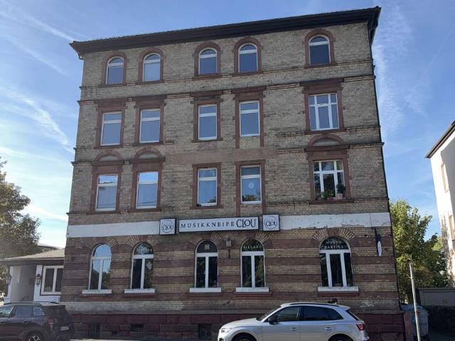 Die perfekte 5er / 6er WG Wohnung zentrale Lage Gisselbergerstraße 23!