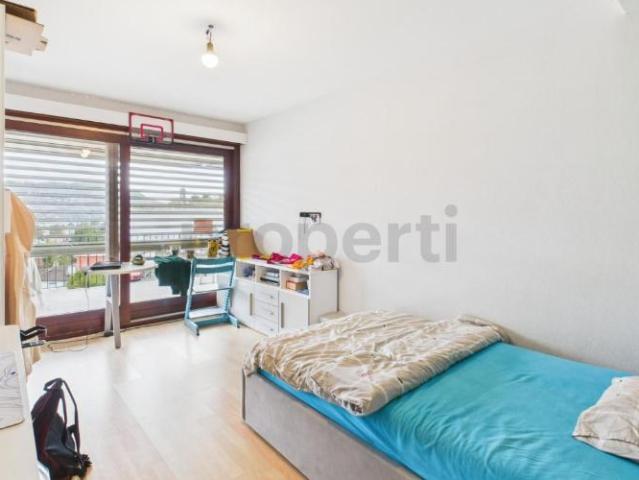 Die perfekte Familienresidenz: Raum, Licht und Panorama Seeblick