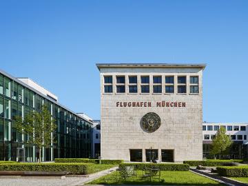 Konrad-Zuse-Platz, München, Messestadt Riem