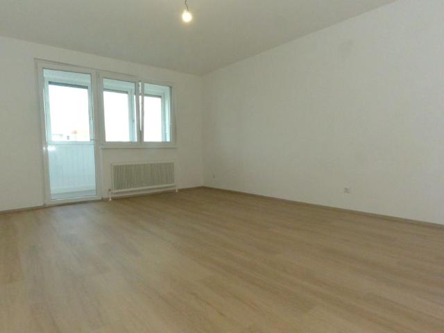 die Wohnung bietet alles, was man sich von einem gemütlichen neuen Zuhause wünscht: gute Lage, komfortable Ausstattung und ausreichend Platz!