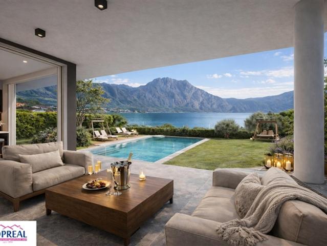 NEUER PREIS* Die unvergleichbare Panoramasuite mit goldener Aussicht auf den Traunsee Residenz Traunsteinblick P1