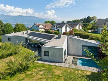 Die Villa eines zeitgenössischen Architekten im Herzen einer privilegierten Umgebung