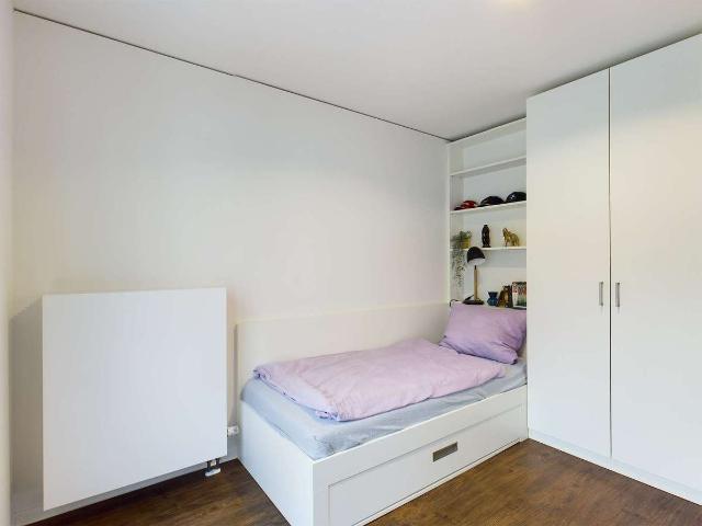DIE ZIMMEREI | Möbiliertes WG‑Zimmer in Sendling: In U Bahn und TUM/LMU Nähe | Shared Bude