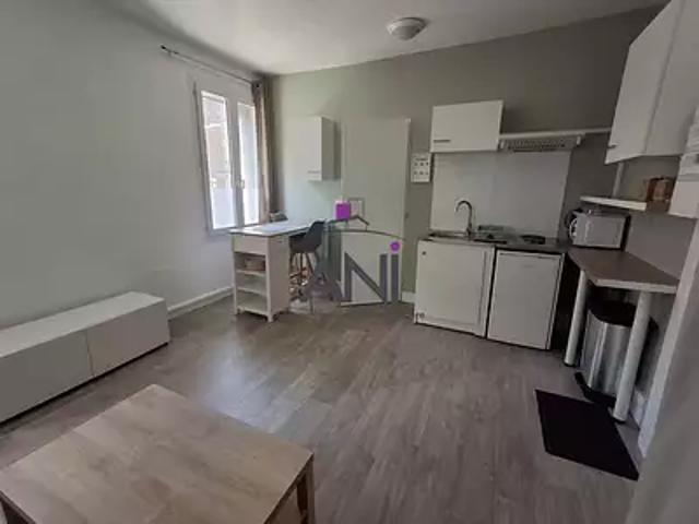 Dieppe 76200 Location appartement 1 pièce t1 au dernier étage