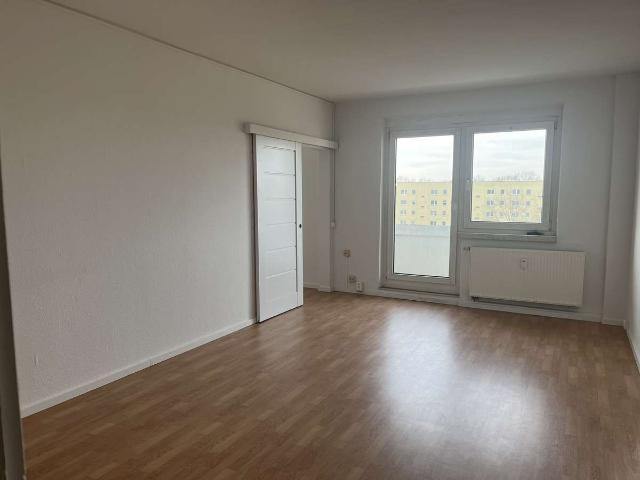 Diese helle 5 Raumwohnung bietet viel Platz für Ihre Familie