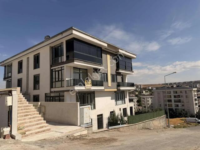 Diesten Tilmerç Mah. Nato Villalarında Bahçeli Müstakil Villa