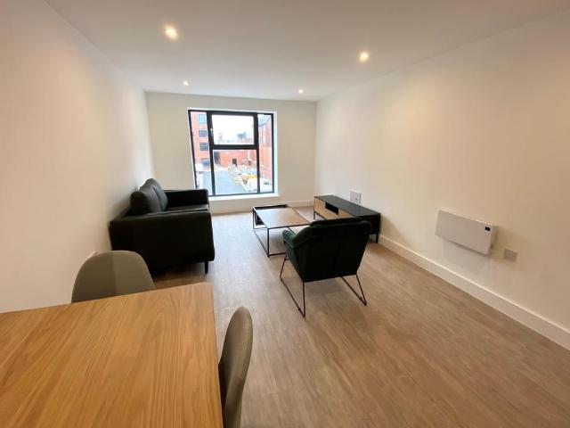 Digbeth Square, Birmingham, B12 1 bed apartment to rent £1,125 pcm £260 pw
