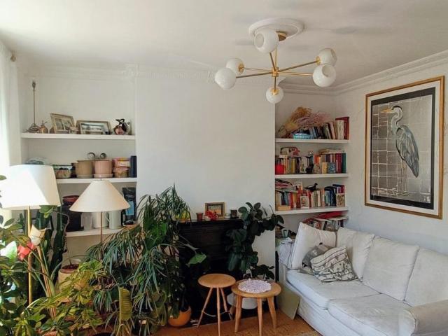 Digby Crescent, London, N4 2 bed flat to rent £2,700 pcm £623 pw