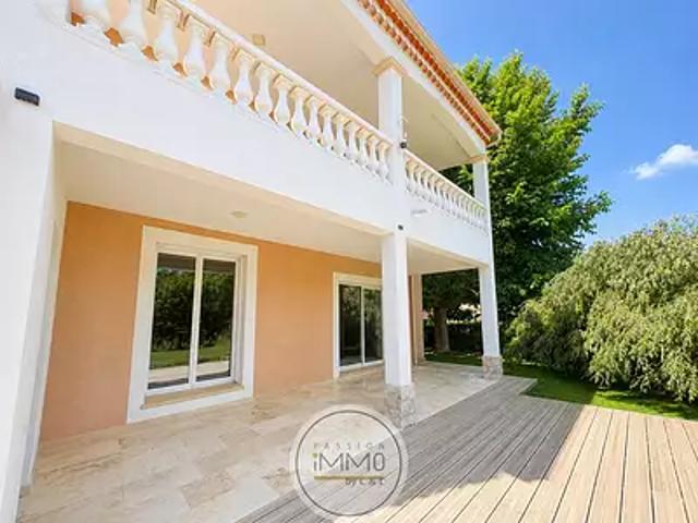 Digne les Bains 04000 Achat / Vente maison 5 pièces t5 piscine jardin