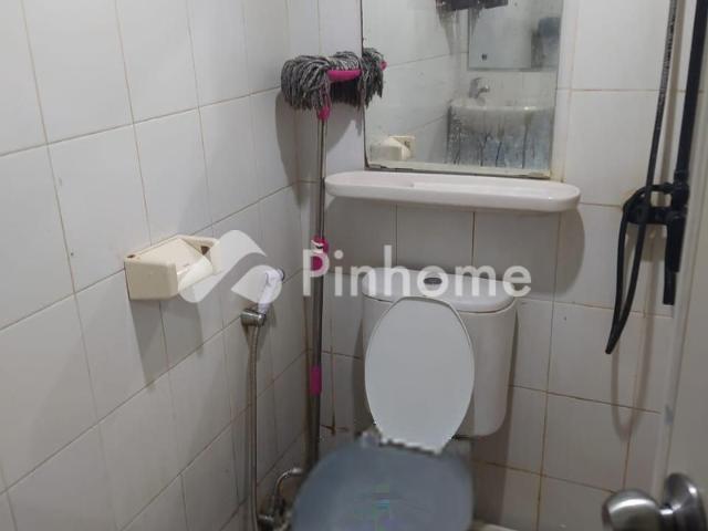Dijual Apartemen di Suites Metro Full Furnished di Suites Metro, Luas 32 m², 2 KT, Harga Rp 245 Juta | Pinhome