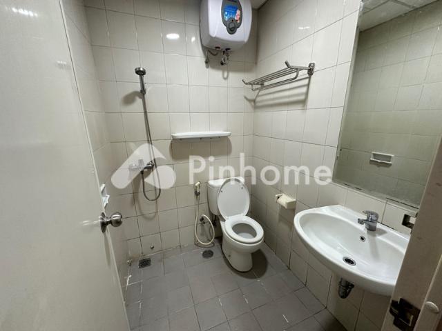 Dijual Apartemen 2 KT Fully Furnished di Signature Park Grande, Tower Light, Luas 43 m², 2 KT, Harga Rp 1,25 Miliar | Pinhome