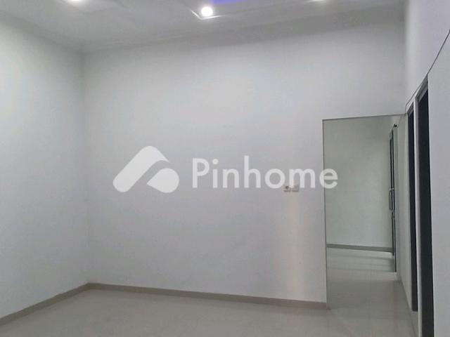 Dijual Rumah 3 Kamar Tidur, 7 Menit Pasar Mijen, harga Nego di Perum Wonoplumbon Rp 5,48 Juta/m² | Pinhome