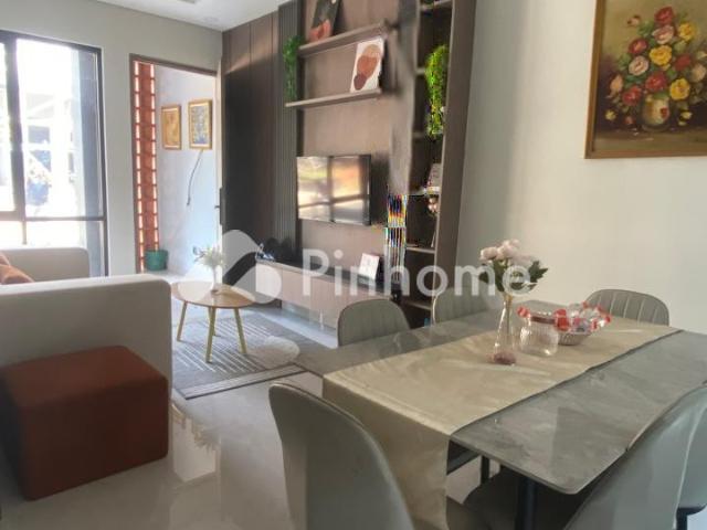 Dijual Rumah 3 Lantai Full Furnished 10 Juta All In di Tamaya Rp 16,67 Juta/m² | Pinhome