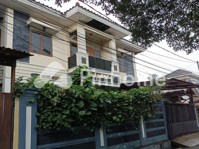 Dijual Rumah 2 Lantai di Komplek Perhubungan Udara DPS Percetakan Negara Rp 11,61 Juta/m² | Pinhome