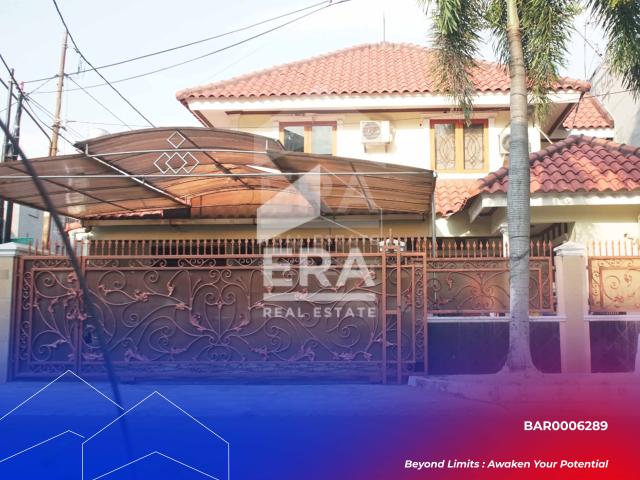 Dijual Rumah 2 Lantai Siap Huni Sudah SHM, Lingkungan Nyaman dan Asri @Kayu Putih, Jakarta Timur