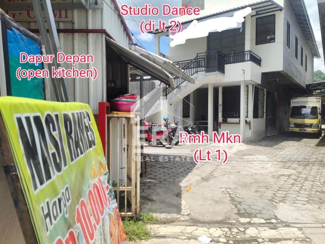 Dijual rumah 2 lt jl sarwo edi wibowo magelang