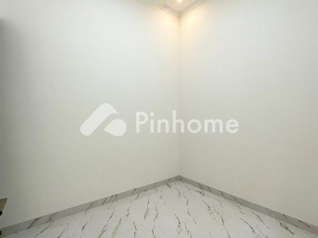 Dijual Rumah Condet T. Kramatjati, Murah Mewah Baru Jaktim, APS di Rumah Condet T. Kramatjati, Murah Baru Jaktim Rp 30,87 Juta/m² | Pinhome