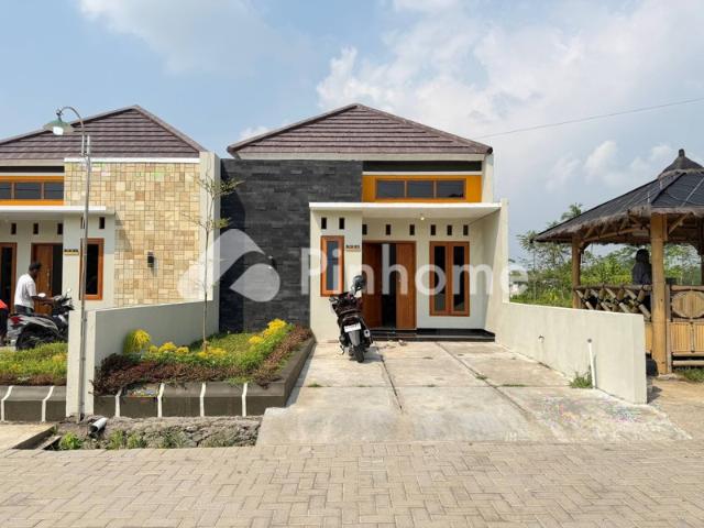 Dijual Rumah Cantik One Gate Cluster di Randusari Rp 4,21 Juta/m² | Pinhome