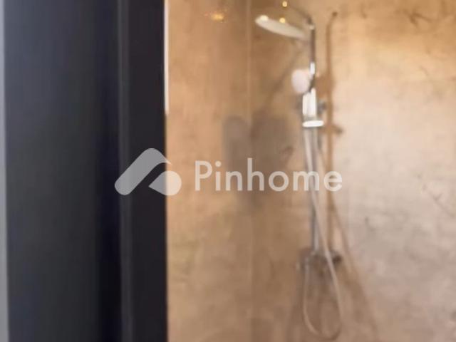 Dijual Rumah Cantik Look Mewah Perumahan Legenda Wisata di Nagrak Nagrag Rp 12,59 Juta/m² | Pinhome