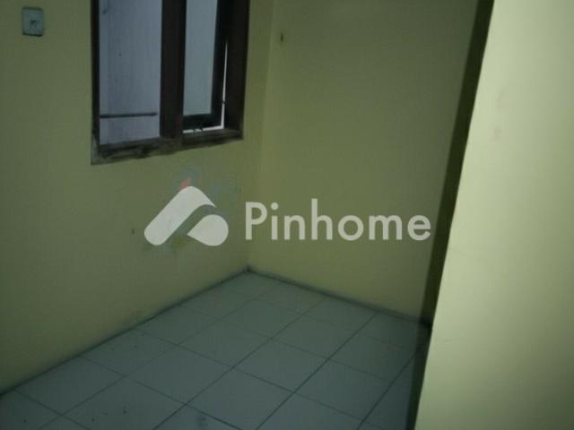 Dijual Rumah Cepatt Butuh Ada Garasi Nego Sampai Deal di Kampung Tengah Rp 6,67 Juta/m² | Pinhome