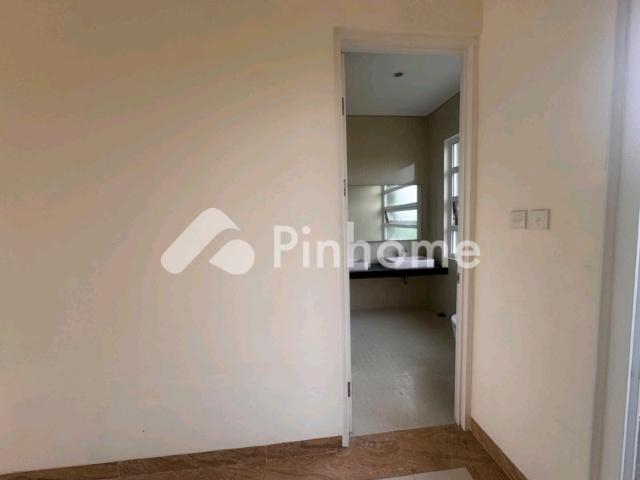 Dijual Rumah Australian Style Down Slop Siap Huni 10 Mnt Ke Tol di The Royal Tajur Rp 15,71 Juta/m² | Pinhome
