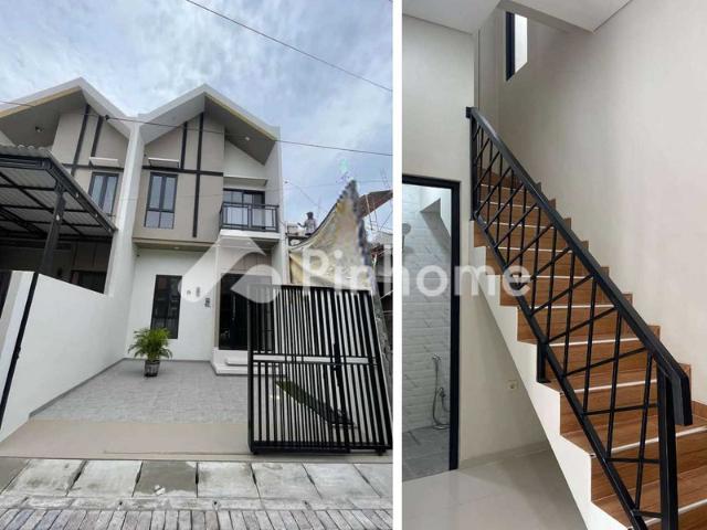 Dijual Rumah Baru 2 Lantai Material Berkualitas REV. A587 di Kedinding Lor Rp 17,37 Juta/m² | Pinhome