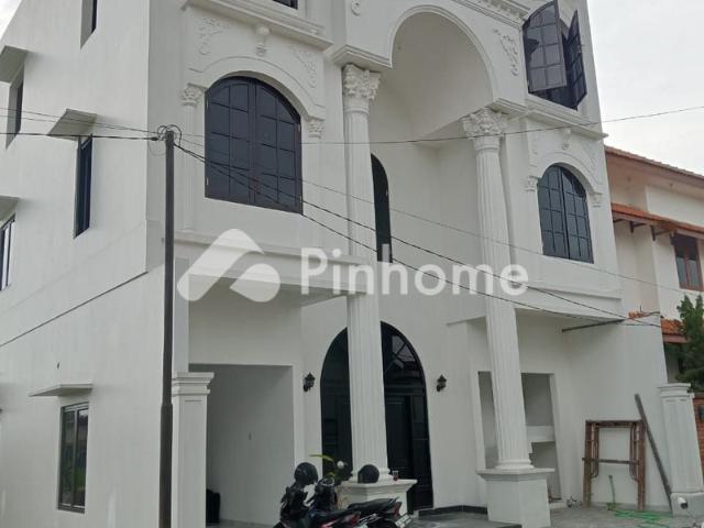 Dijual Rumah Baru Kamar Kost Dekat Luwes Mojolaban Sukoharjo di Jl Raya Solo Karanganyar Rp 14 Juta/m² | Pinhome