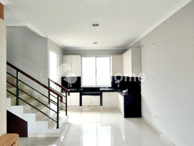 Dijual Rumah Baru Strategis di Cipayung Jakarta Timur Rp 22,58 Juta/m² | Pinhome