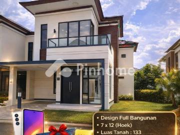 Dijual Rumah Double Decker Lavon Swan City di Lavon 2 Rp 12,08 Juta/m² | Pinhome