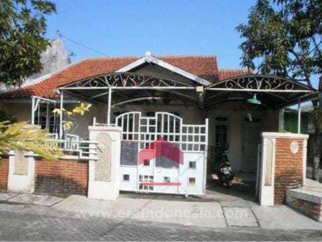 Dijual rumah di kawasan ramai Pucang Gading Mranggen