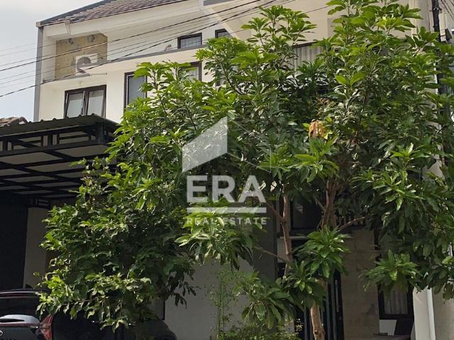 Dijual Rumah di Jalan Pondok Blimbing Indah Malang