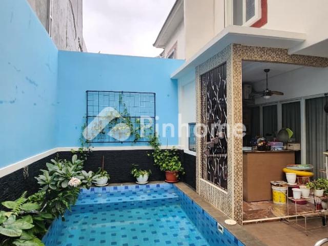 Dijual Rumah Kolam Renang Cluster Metland, Cakung, Jakarta Timur di Metland Menteng, Cakung, Jakarta Timur Rp 18,75 Juta/m² | Pinhome