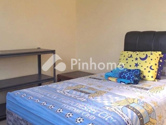 Dijual Rumah Hoek 3Lt Cocok Untuk Kost di Menteng Atas Selatan Setiabudi Rp 40,74 Juta/m² | Pinhome