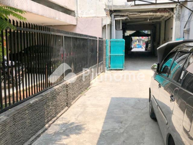Dijual Rumah Hitung Tanah/jual Rugi Mangga Besar, Jakarta Barat di Mangga Besar Raya Rp 36,42 Juta/m² | Pinhome