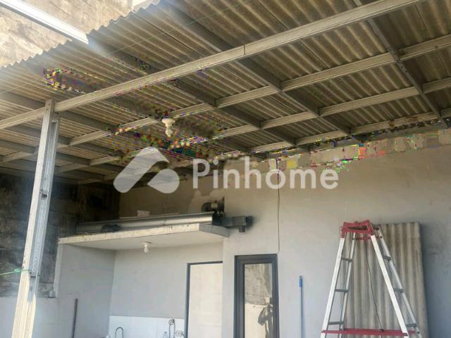 Dijual Rumah Oper Kredit TSR 2 Lantai 140Jt di Taman Sukodono REGENCY Sidoarjo Rp 1,56 Juta/m² | Pinhome