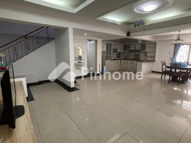 Dijual Rumah Lokasi Strategis 5 Menit Menuju Tol Kemayoran di Gunung Sahari Utara, Jakarta Pusat Rp 21,07 Juta/m² | Pinhome