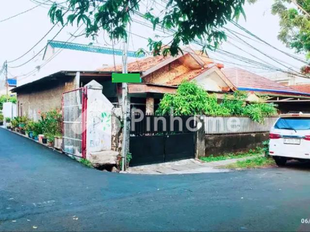 Dijual Rumah Layak Huni Area Komersil Dkt RSUD SEGERA di Matraman, Kayu Manis Rp 10,84 Juta/m² | Pinhome