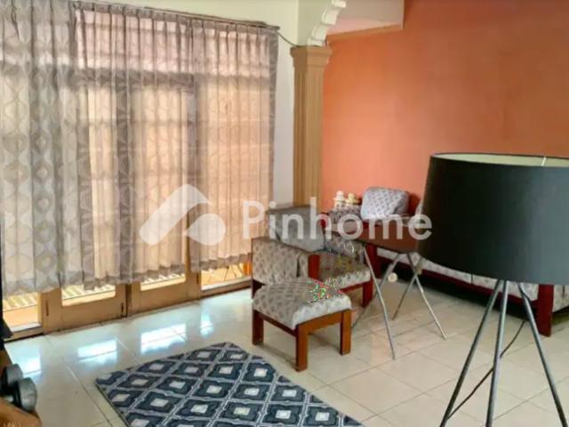 Dijual Rumah Matraman Dkt BPKP, BPNB Pramuka Strategis SEGERA di Matraman Utan Kayu Rp 13,83 Juta/m² | Pinhome