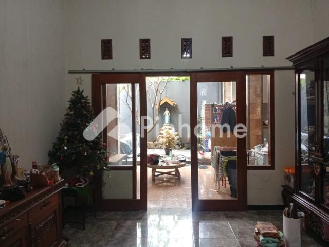 Dijual Rumah Mewah, 3 SHM, Minipool, Gazebo, Hdp Barat di Jl Jangli Utama Ngesrep Banyumanik Semarang Rp 15,15 Juta/m² | Pinhome