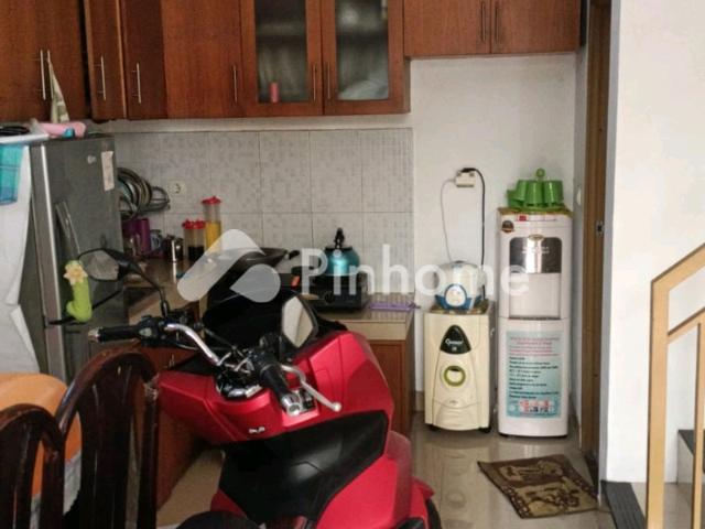 Dijual rumah murah banget 2. Lantai akses mobil lokasi strategis di jalan raya tengah gedong rp 17,07 juta/m² | pinhome