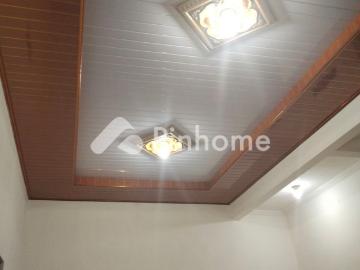 Dijual Rumah Murah Sangat Strategis Jebres Solo di Jl Urip Sumoharjo Rp 8,78 Juta/m² | Pinhome